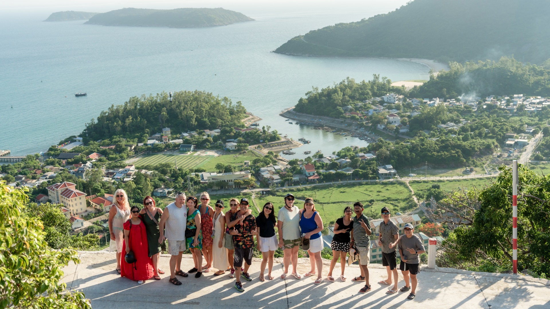 Vibrant Reefs, Sacred Springs & Sublime Suppers