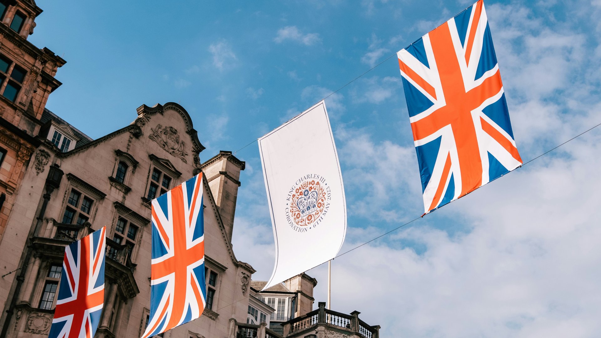 Travel Notes for Aussie Adventures in Britain